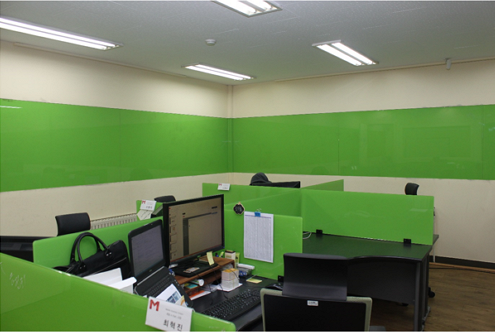 아이온커뮤니케이션즈 1층 사내 퇴근 직전 모습